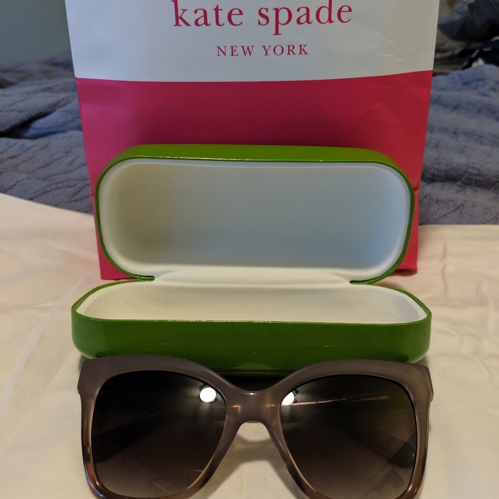 Kate Spade Sunglasses (City Scape Gray)
